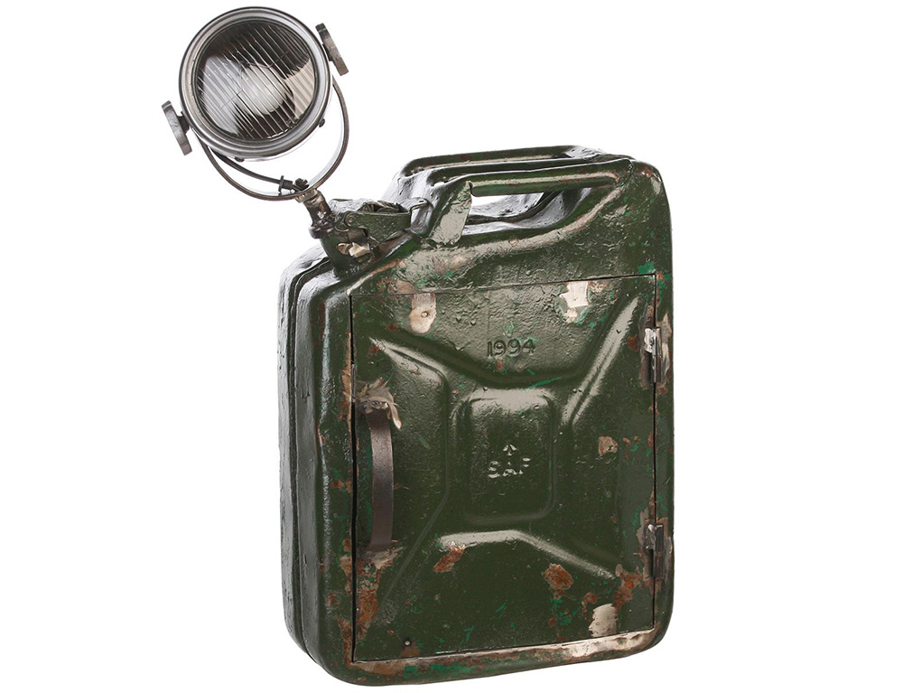 Εικόνα Επιτραπέζιο μεταλλικό φωτιστικό "Petrol Can" (84053) με λαμπτήρα Ε27 και διαστάσεις 45x18x46cm